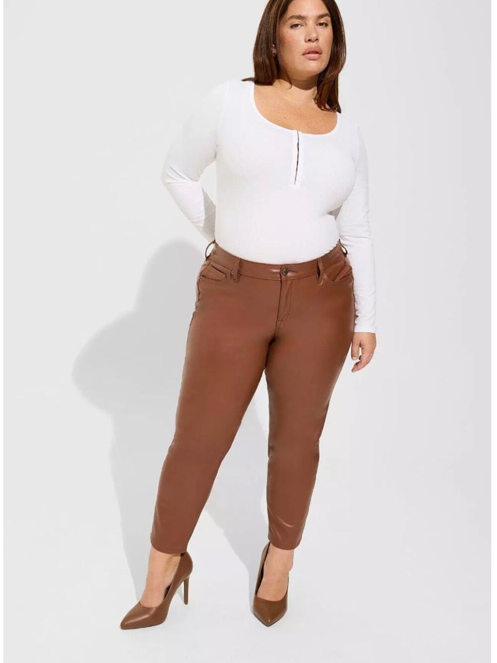 Torrid Womens 22R Brown Perfect Skinny Faux Leather Mid Rise Pants NEW